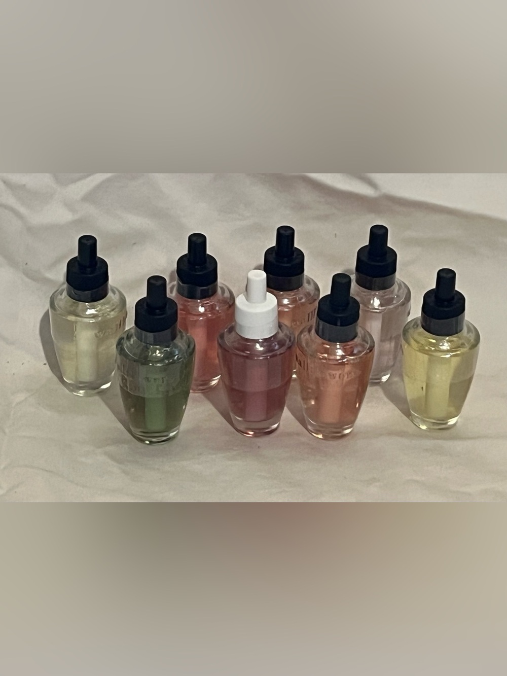 Bath And Body Works Wallflower Fragrance Refill (Assorted, Pack Of 8)